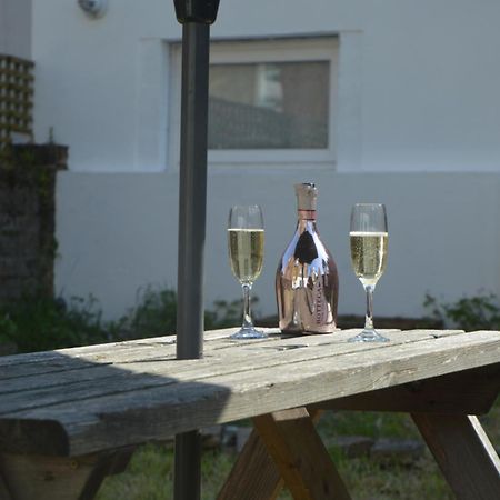 Ryde Beach Garden Apartment Ryde (Isle of Wight) Exterior foto